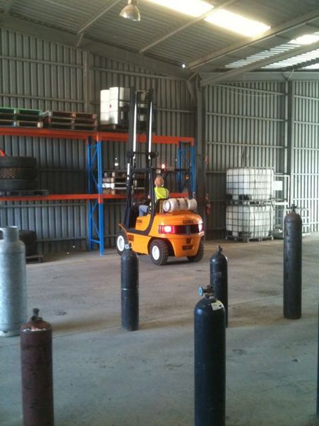forklift3.JPG